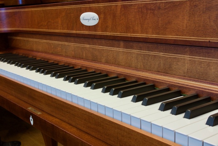 グランドピアノの写真40 - 6